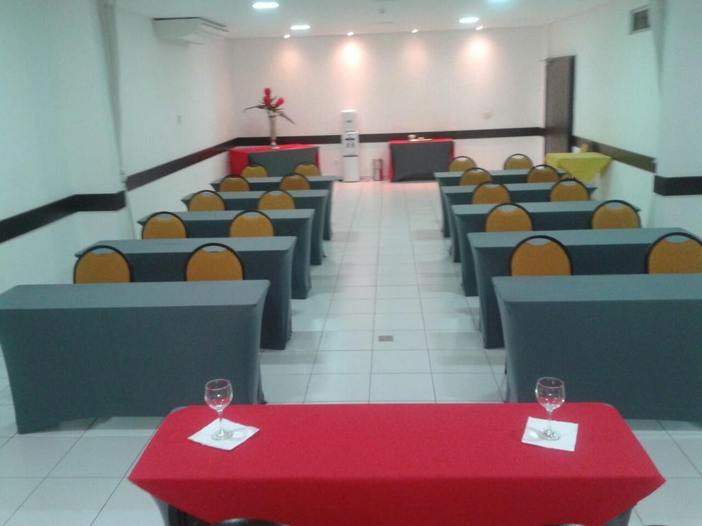 Hotel Sansaed Куаба Екстериор снимка