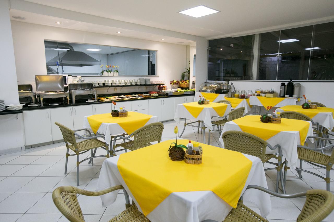 Hotel Sansaed Куаба Екстериор снимка